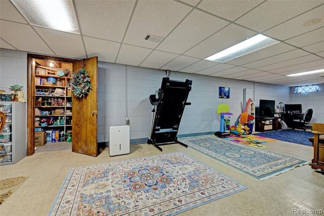 6437 Oriole Drive, Flint, MI 48506