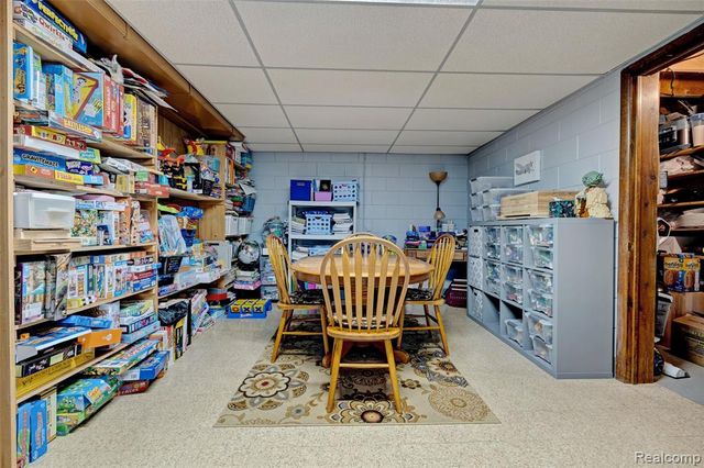 6437 Oriole Drive, Flint, MI 48506