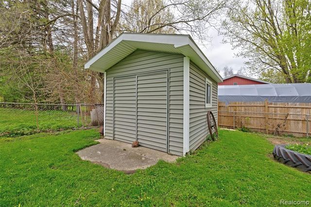 6437 Oriole Drive, Flint, MI 48506