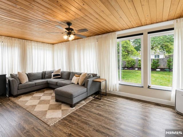 19 Long Avenue, Mahwah, NJ 07430