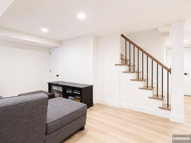 19 Long Avenue, Mahwah, NJ 07430