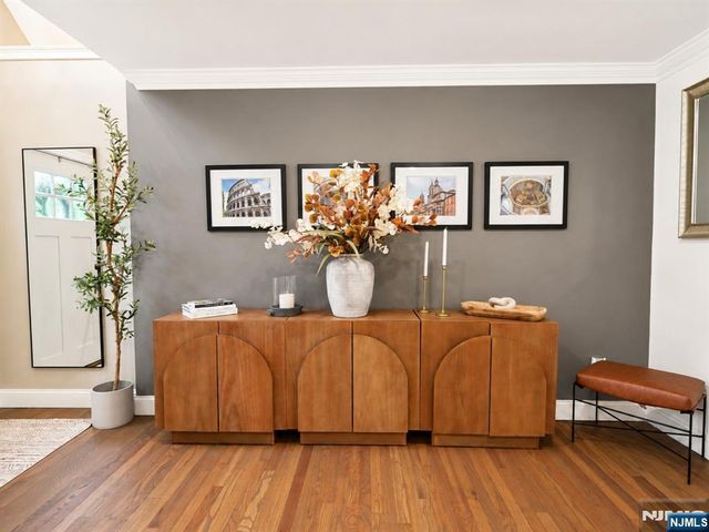 19 Long Avenue, Mahwah, NJ 07430