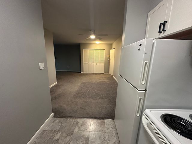49 Windsor Dr 108, Holliston, MA 01746