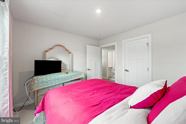 7609 LOUGHTON LN, Spotsylvania, VA 22551