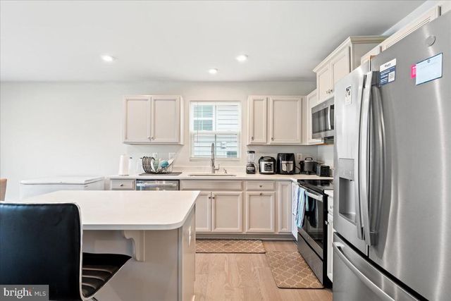 7609 LOUGHTON LN, Spotsylvania, VA 22551