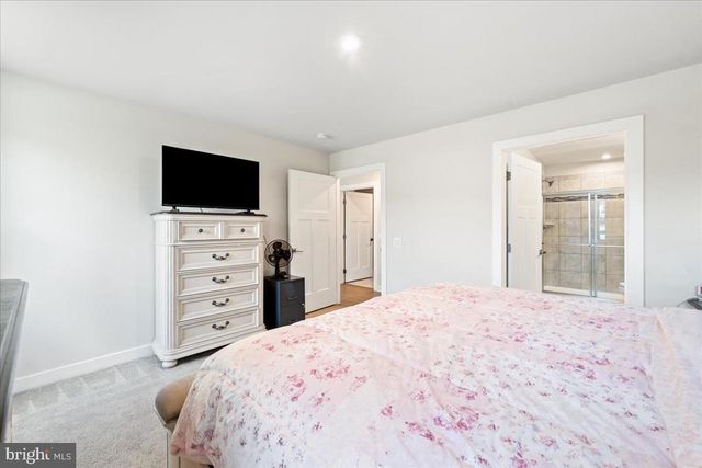 7609 LOUGHTON LN, Spotsylvania, VA 22551