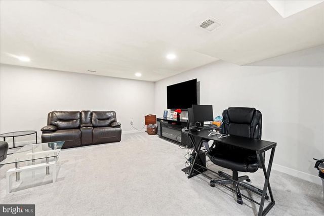 7609 LOUGHTON LN, Spotsylvania, VA 22551