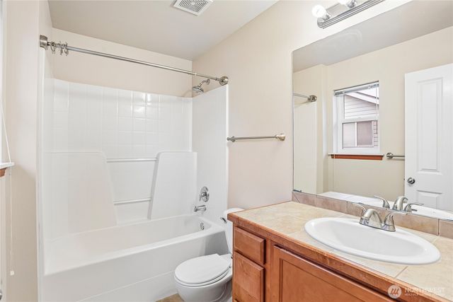2533 143rd Lane SW, Lynnwood, WA 98087