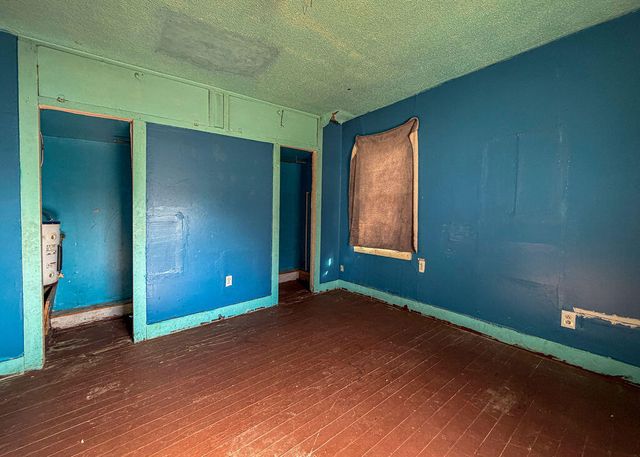 1204 Galveston Street, Plainview, TX 79072