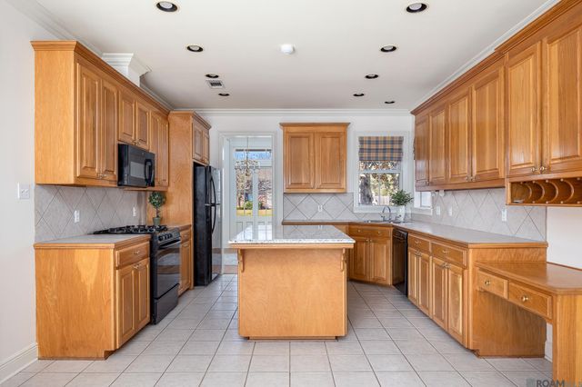 14220 Santa Fe Trail, Prairieville, LA 70769