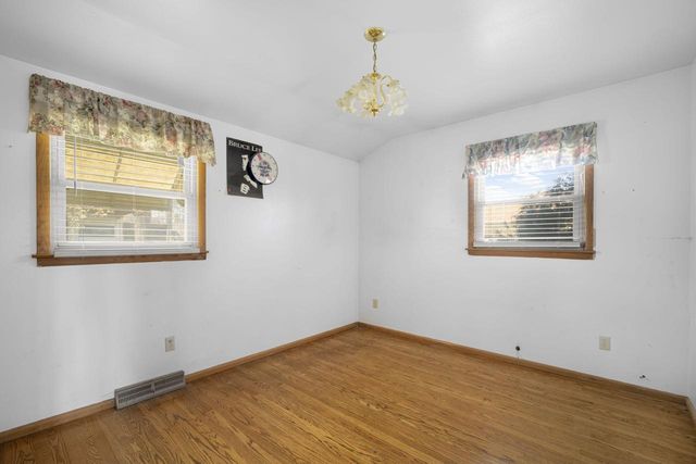 5551 26th STREET, Milwaukee, WI 53221