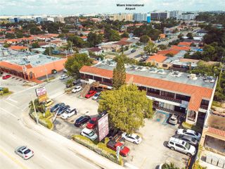 3939 NW 7th St 206, Miami, FL 33126