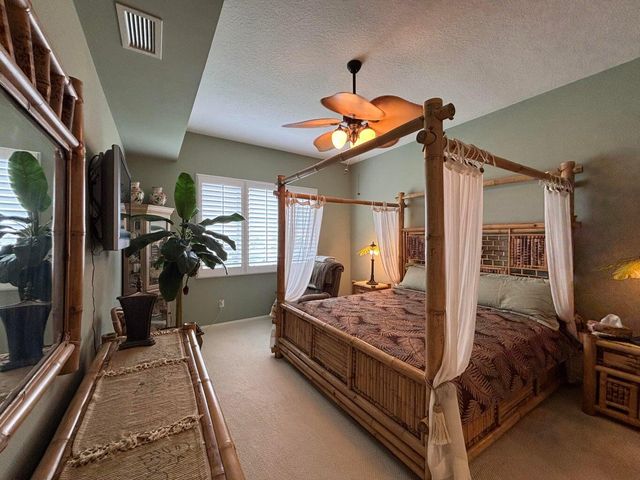12 Harbour Isle Drive W 204, Fort Pierce, FL 34949
