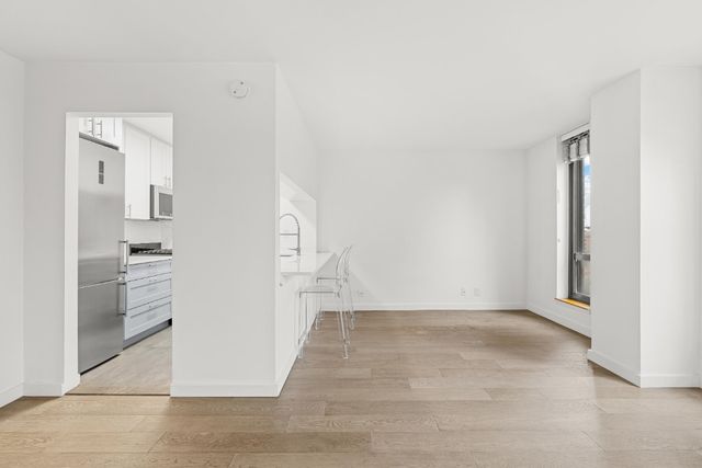 1 Irving Pl Apt U16H, New York City, NY 10003