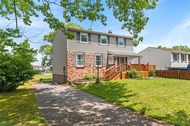 6949 Northview Drive, Lockport Town, NY 14094