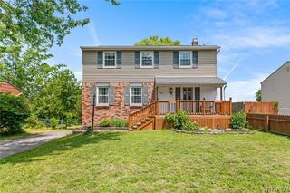 6949 Northview Drive, Lockport Town, NY 14094