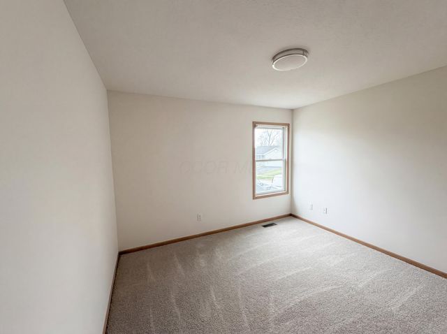 1000 Hidden Cove Way, Columbus, OH 43228