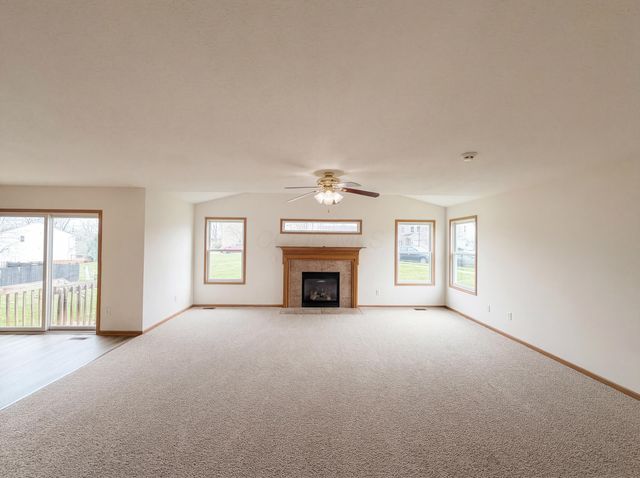 1000 Hidden Cove Way, Columbus, OH 43228