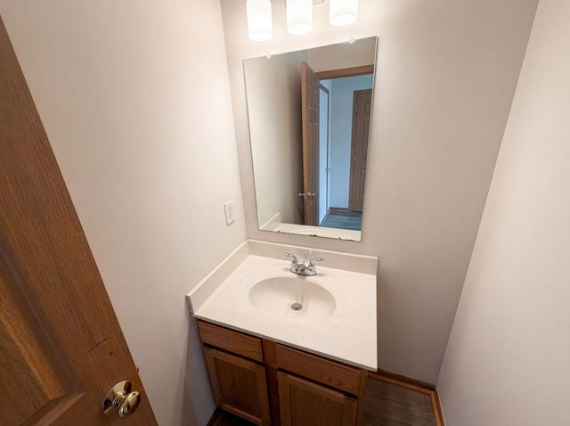 1000 Hidden Cove Way, Columbus, OH 43228