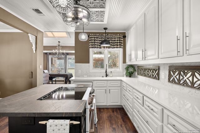 7822 Timber Top, Fair Oaks Ranch, TX 78015