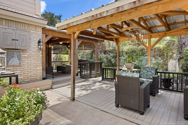 7822 Timber Top, Fair Oaks Ranch, TX 78015