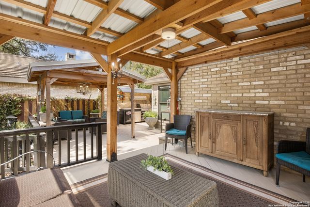 7822 Timber Top, Fair Oaks Ranch, TX 78015