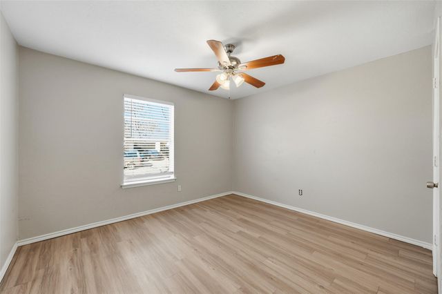 1718 Dorchester Drive, Arlington, TX 76014