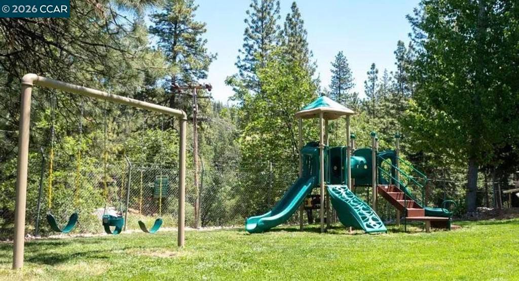 Image 21 of property listing at 18957 Stag Circle, Tuolumne, CA 95579