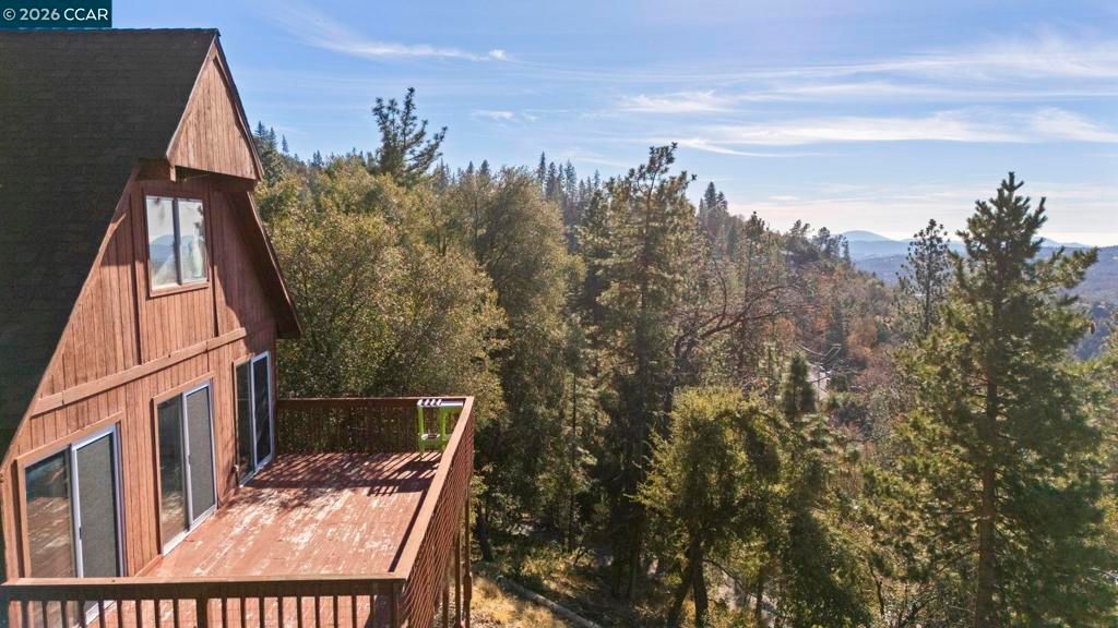 Image 22 of property listing at 18957 Stag Circle, Tuolumne, CA 95579
