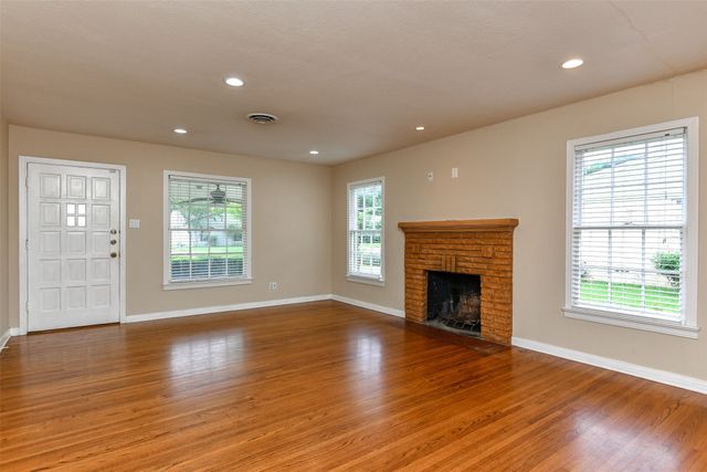 3516 Rashti Court, Fort Worth, TX 76109