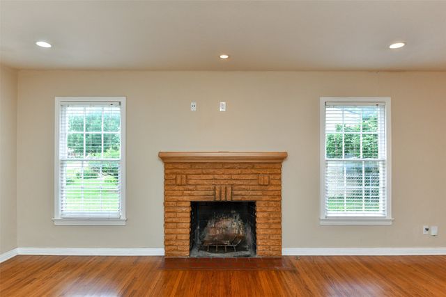 3516 Rashti Court, Fort Worth, TX 76109