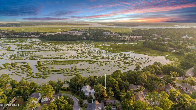 2 Creeks End Lane, Beaufort, SC 29902