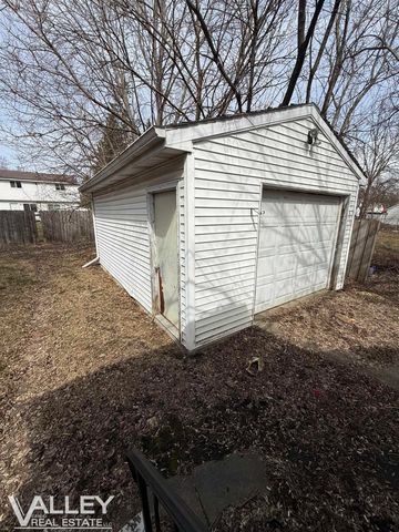 719 S Bond Street, Saginaw, MI 48602