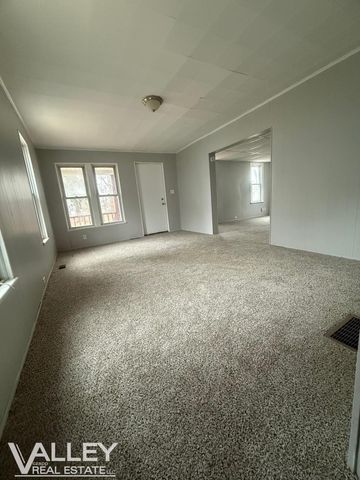 719 S Bond Street, Saginaw, MI 48602