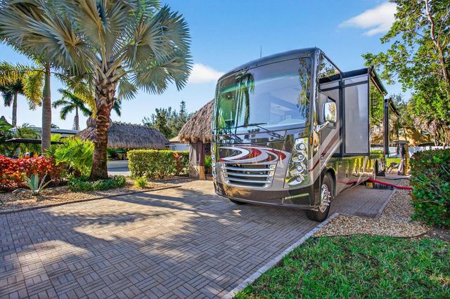 6 S Cortez Drive 6, Margate, FL 33068