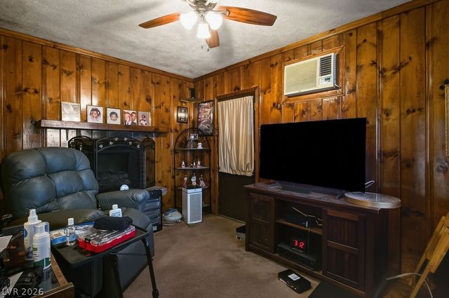 1016 Mezpah Street, Las Vegas, NV 89106