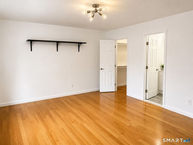 1070 New Haven Avenue 77, Milford, CT 06460