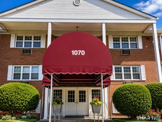 1070 New Haven Avenue 77, Milford, CT 06460