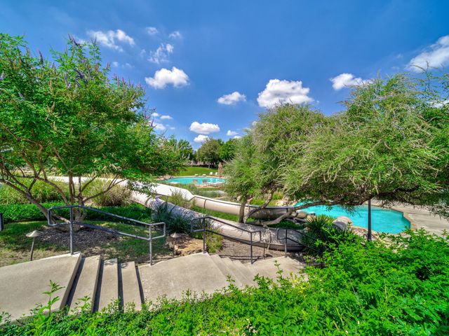 9332 Granger Lane, Fort Worth, TX 76244