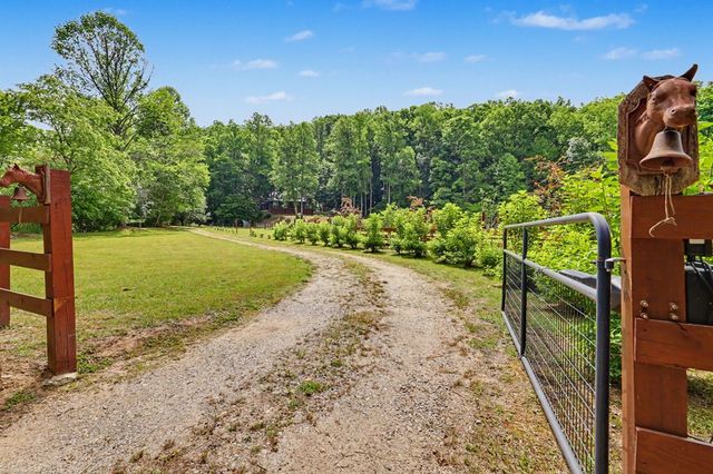 340 Misty Morning Drive, Blairsville, GA 30512