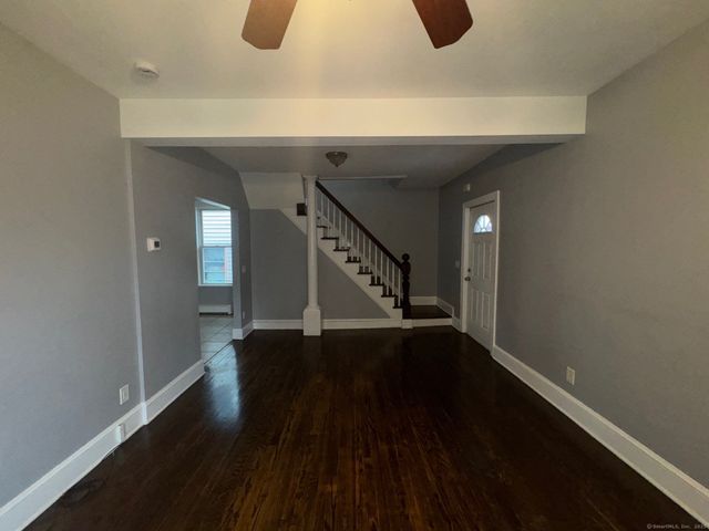 1402 Boston Avenue, Bridgeport, CT 06610
