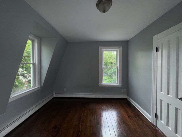1402 Boston Avenue, Bridgeport, CT 06610