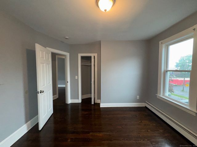 1402 Boston Avenue, Bridgeport, CT 06610