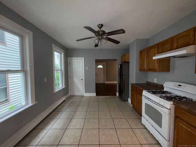 1402 Boston Avenue, Bridgeport, CT 06610