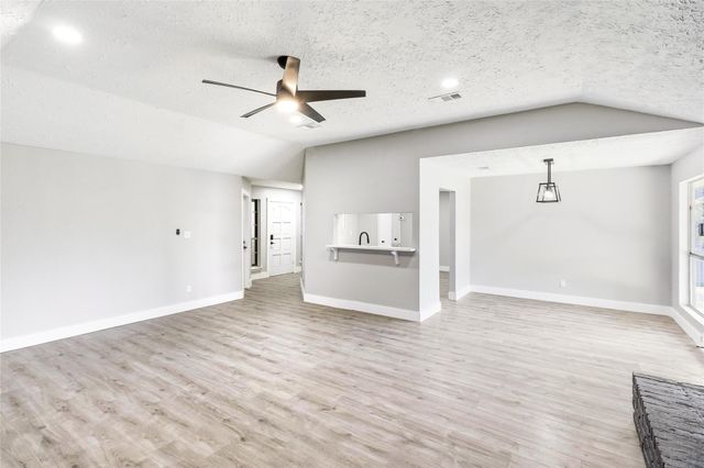 13338 Rampchester Lane, Houston, TX 77015