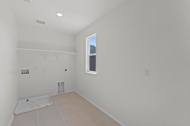 5000 Gragnano DR, Round Rock, TX 78665