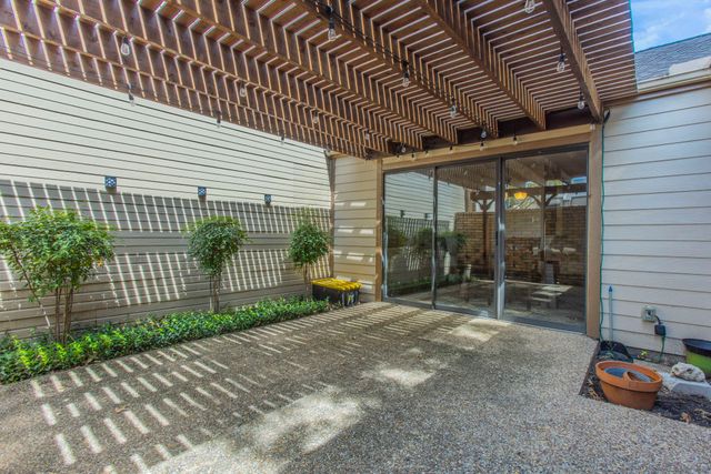 3338 Chimney Place Drive, Waco, TX 76708