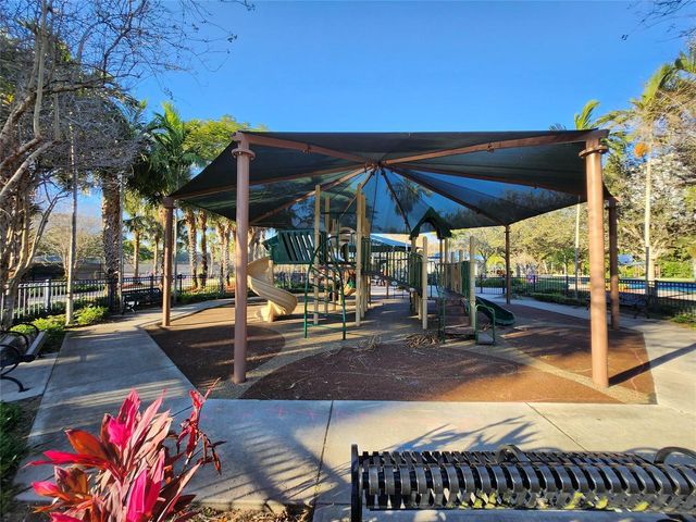 4030 W Palm Aire Drive 101, Pompano Beach, FL 33069