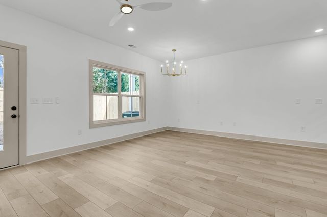 4007 Gravely Avenue, North Charleston, SC 29405