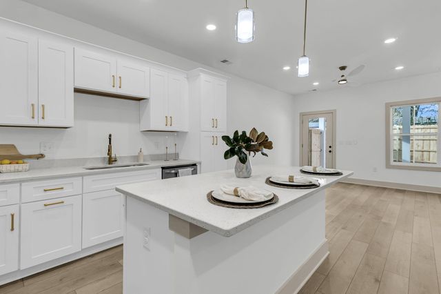 4007 Gravely Avenue, North Charleston, SC 29405